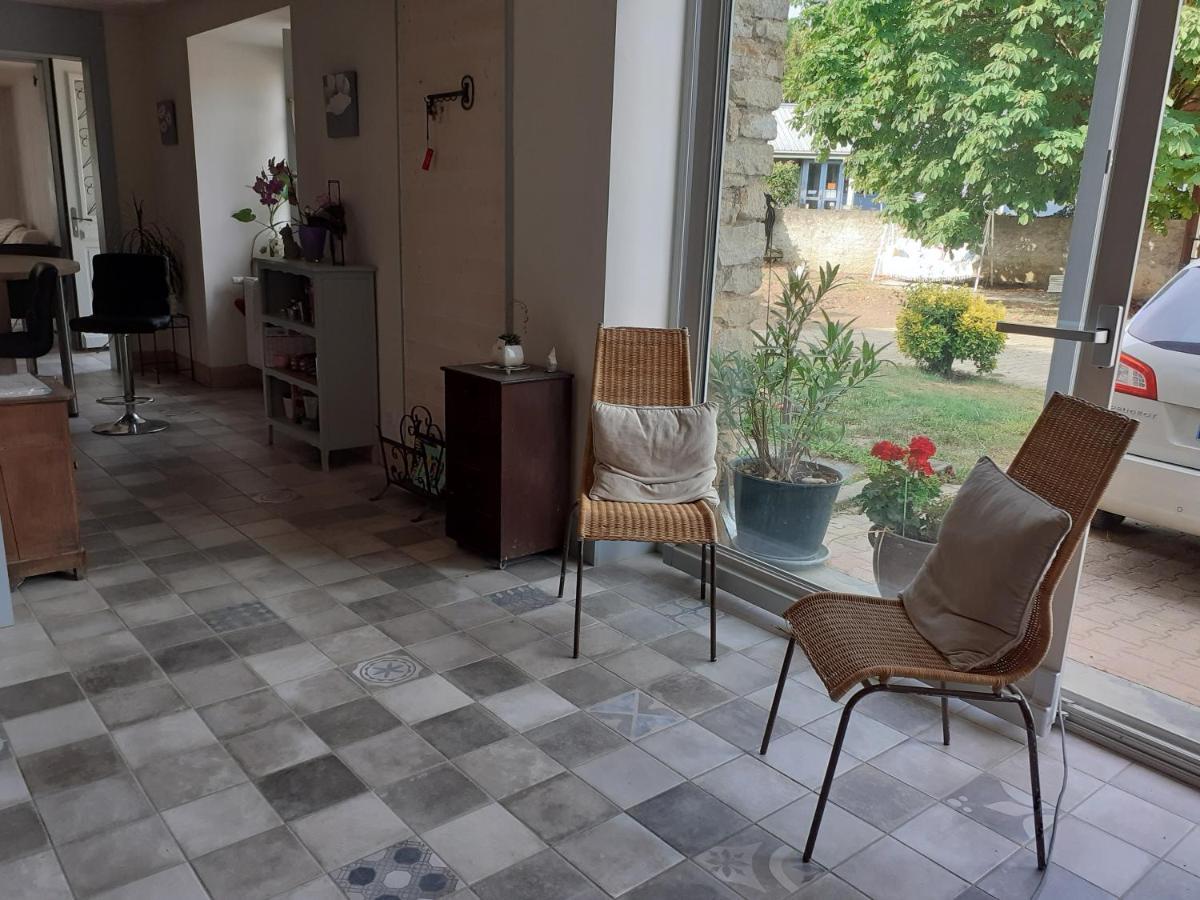 Les Trois Charmes Hotel Chaucenne Kültér fotó